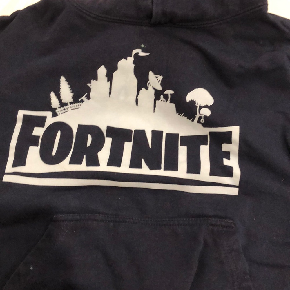 Fortnite sweater